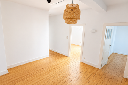 Wohnung Düsseldorf Kaiserswerth - 4 Zimmer, 110 m&sup2;, 1.700&euro; | Angebot:27245483
