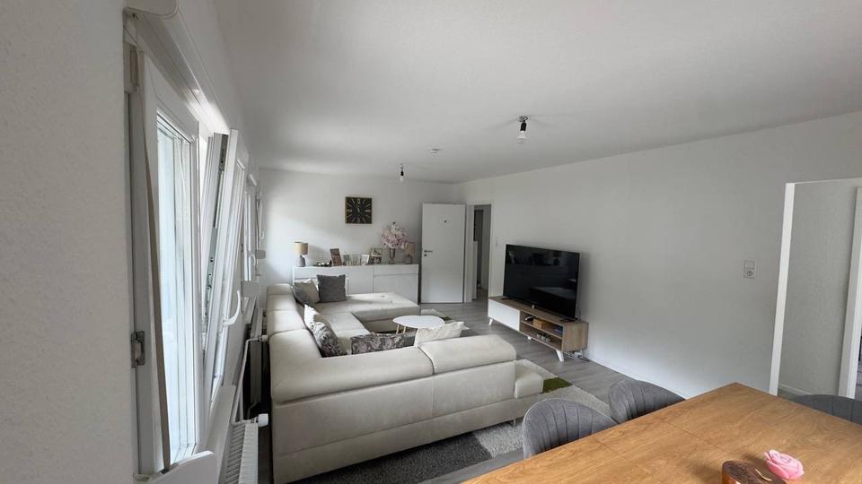 Etagenwohnung Kleines Wiesental - 1 Zimmer, 75 m&sup2;, 950&euro; | Angebot:26322311
