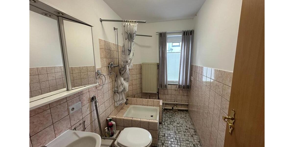 Einfamilienhaus Vechta - 7 Zimmer, 160 m&sup2;, 1.400&euro; | Angebot:26630991
