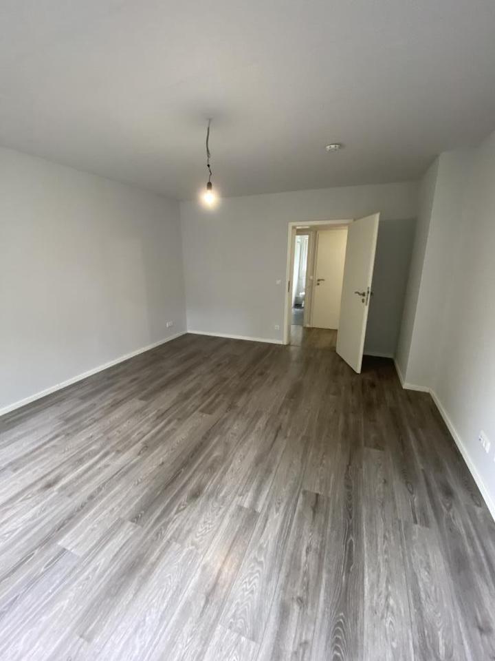 @%§4@%§4@%§4 Renovierte 3-Raumwohnung im ersten Obergeschoss mit Balkon @%§4@%§4@%§4 zimmer