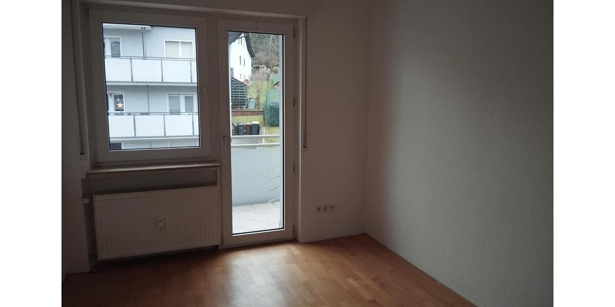 Etagenwohnung Bad Orb - 3 Zimmer, 90 m&sup2;, 790&euro; | Angebot:23711948