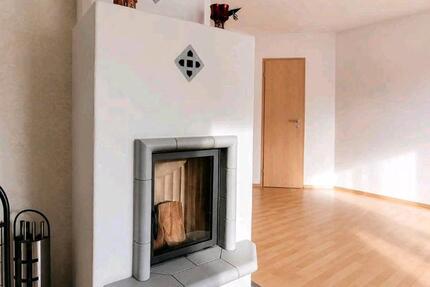 Wohnung Knittlingen - 3 Zimmer, 80 m&sup2;, 900&euro; | Angebot:26535914