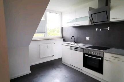 2 Zimmer Wohnung mit Einbauküche in Hof ( Danzigstr 11) 2 zimmer