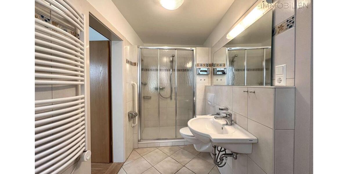 Etagenwohnung Lörrach - 3 Zimmer, 109 m&sup2;, 1.250&euro; | Angebot:26464138