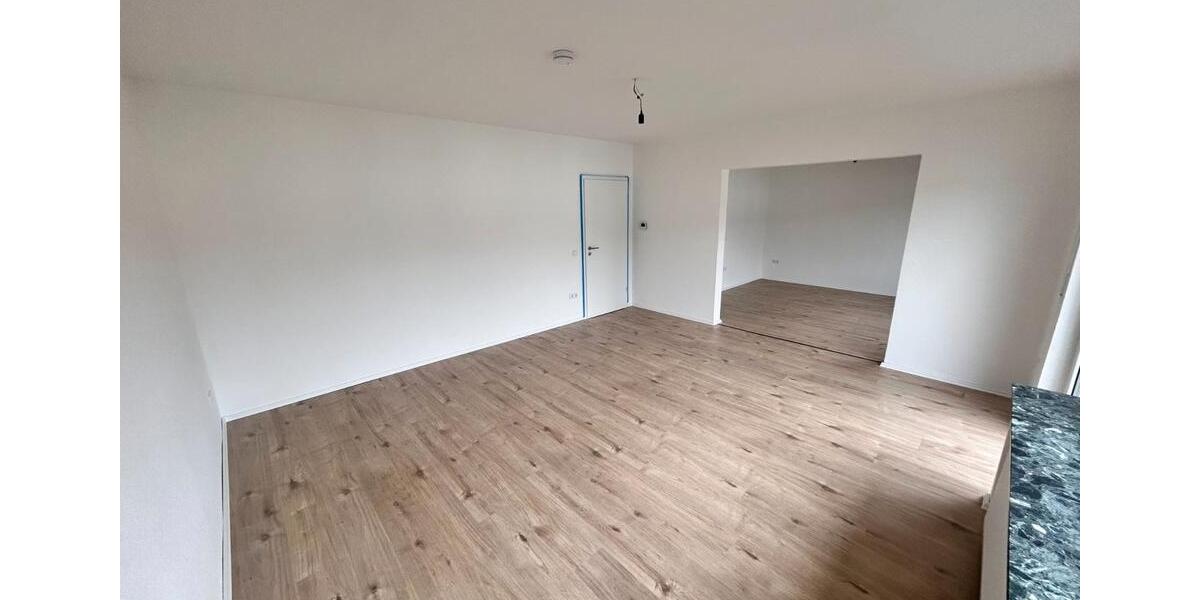 Etagenwohnung Bielefeld Heepen - 4 Zimmer, 100 m&sup2;, 1.150&euro; | Angebot:26252182