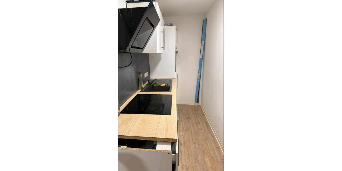 Wohnen auf Zeit Siegen - 1 Zimmer, 14 m&sup2;, 380&euro; | Angebot:25218315