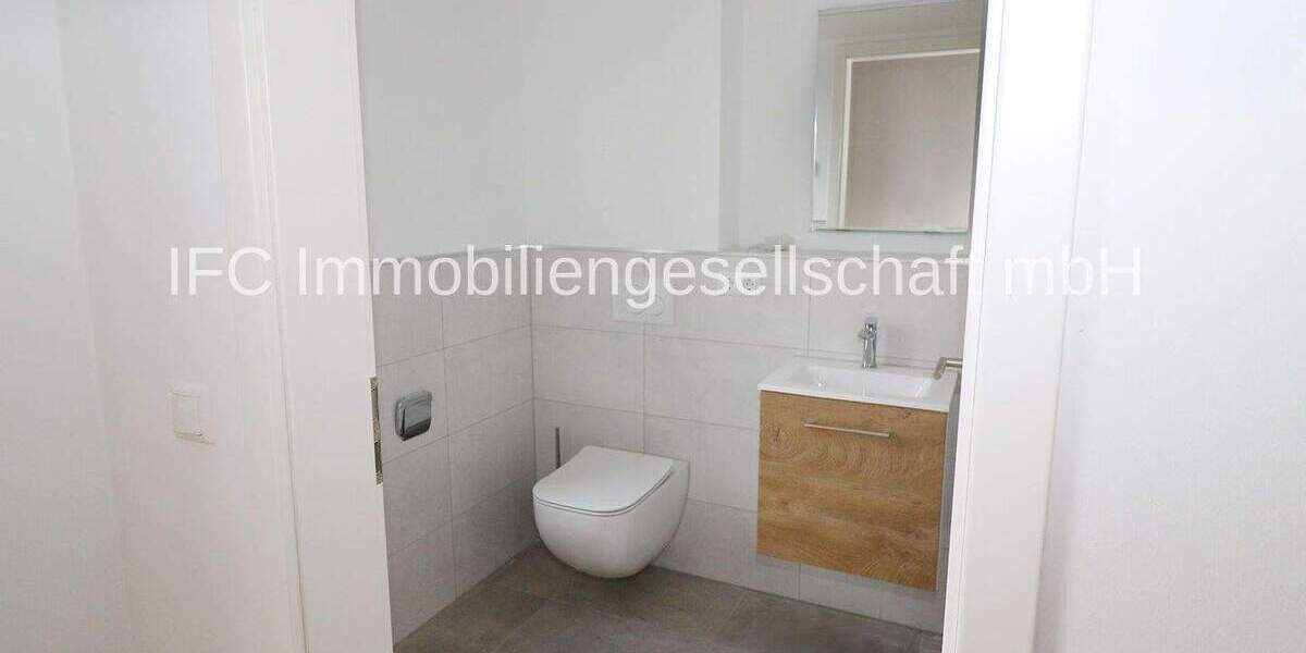 Doppelhaushälfte Dessau-Roßlau Kochstedt - 4 Zimmer, 133 m&sup2;, 1.700&euro; | Angebot:25705753