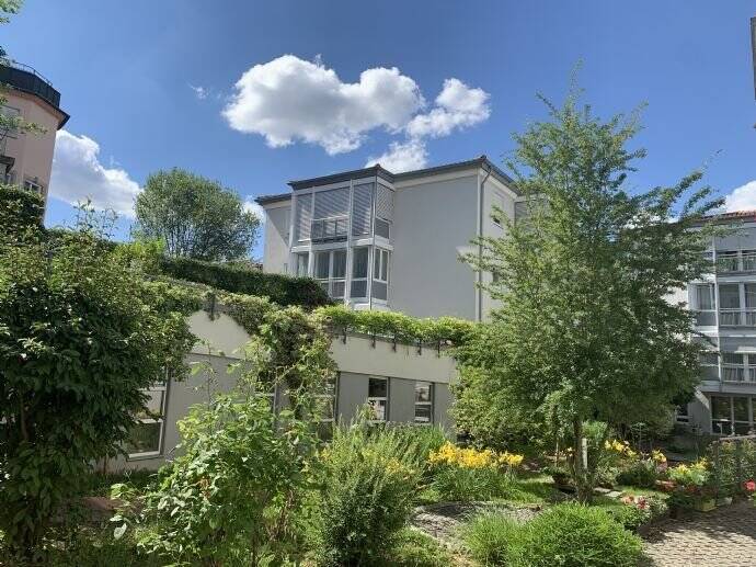 Etagenwohnung Backnang - 2 Zimmer, 47 m&sup2;, 665&euro; | Angebot:25662415