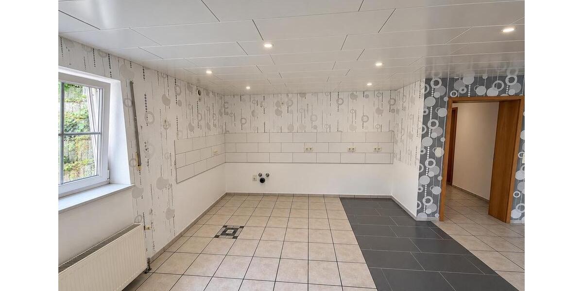 Erdgeschoßwohnung Arnsberg - 2 Zimmer, 76 m&sup2;, 590&euro; | Angebot:27626499