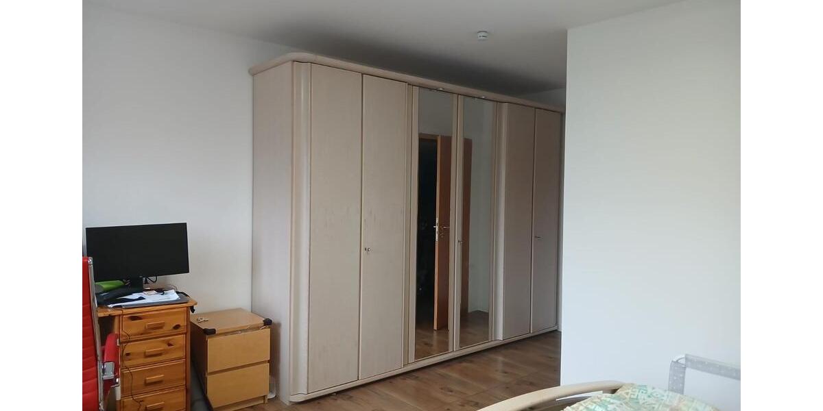 Erdgeschoßwohnung Löhne - 3 Zimmer, 115 m&sup2;, 980&euro; | Angebot:24353360