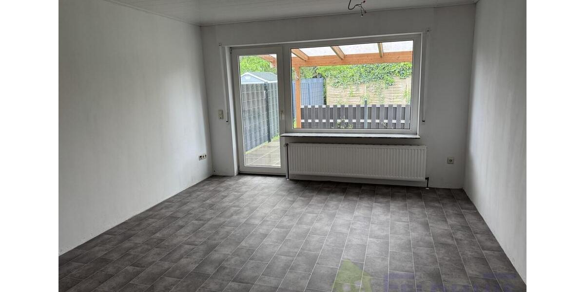 Erdgeschoßwohnung Moormerland - 4 Zimmer, 128 m&sup2;, 890&euro; | Angebot:26687653
