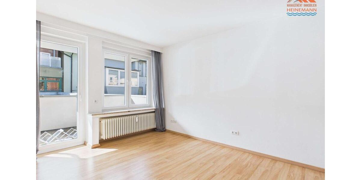 Etagenwohnung Cuxhaven - 3 Zimmer, 129 m&sup2;, 1.050&euro; | Angebot:26564690
