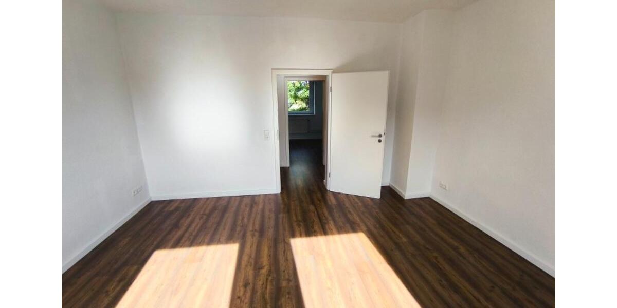 Etagenwohnung Crivitz - 3 Zimmer, 65 m&sup2;, 552&euro; | Angebot:25642461