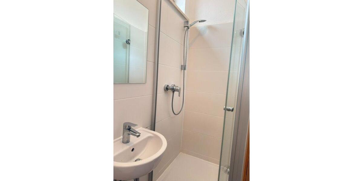 Etagenwohnung Straubing - 3.5 Zimmer, 160 m&sup2;, 1.150&euro; | Angebot:25879353