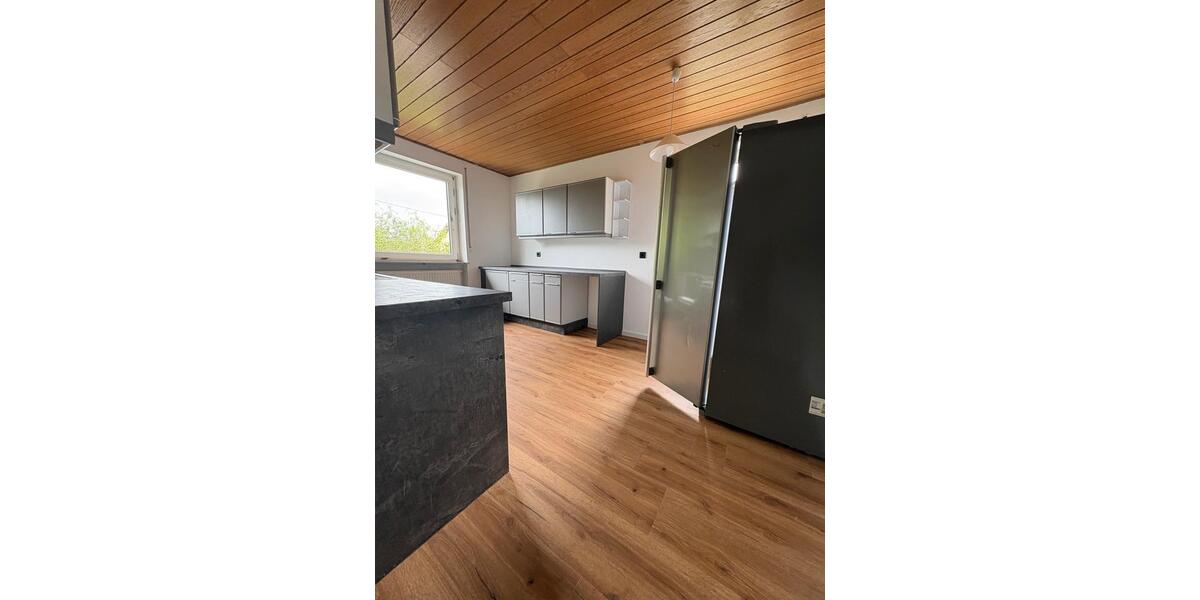 Wohnen auf Zeit Idstein - 5 Zimmer, 280 m&sup2;, 680&euro; | Angebot:26495151