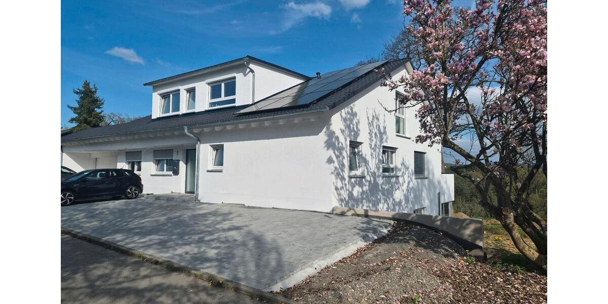 Erdgeschoßwohnung Haigerloch - 4.5 Zimmer, 150 m&sup2;, 1.800&euro; | Angebot:26224772