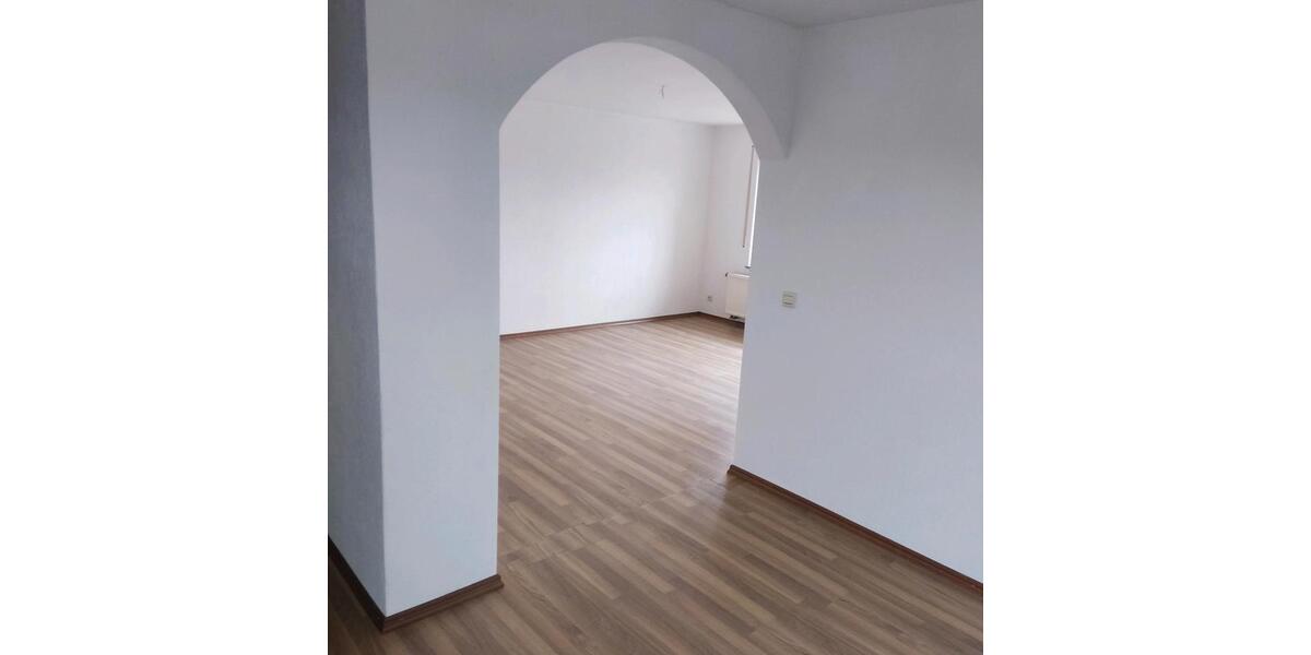 Dachgeschoßwohnung Amstetten - 1 Zimmer, 74 m&sup2;, 900&euro; | Angebot:24109256
