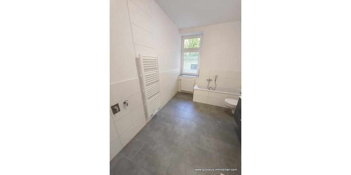 Erdgeschoßwohnung Plauen Bahnhofsvorstadt - 2 Zimmer, 73 m&sup2;, 400&euro; | Angebot:25306525