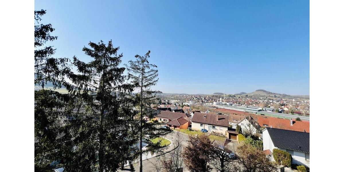 Helle 3,5-Zimmer-Wohnung mit Westbalkon und Garage 3.5 zimmer