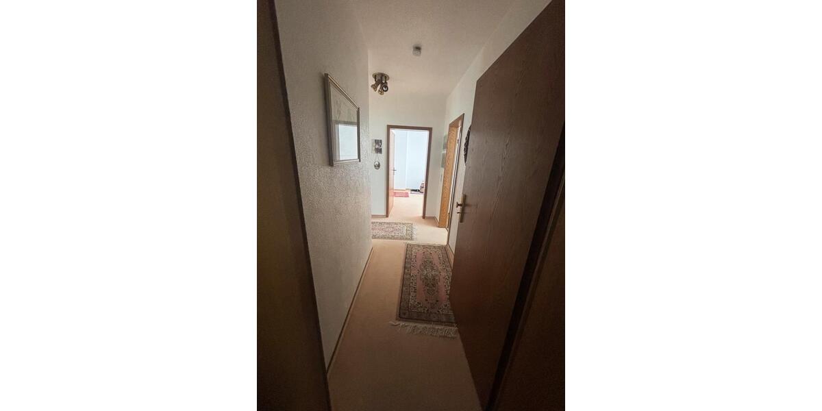 Etagenwohnung Duisburg Mittelmeiderich - 3 Zimmer, 80 m&sup2;, 850&euro; | Angebot:26496121