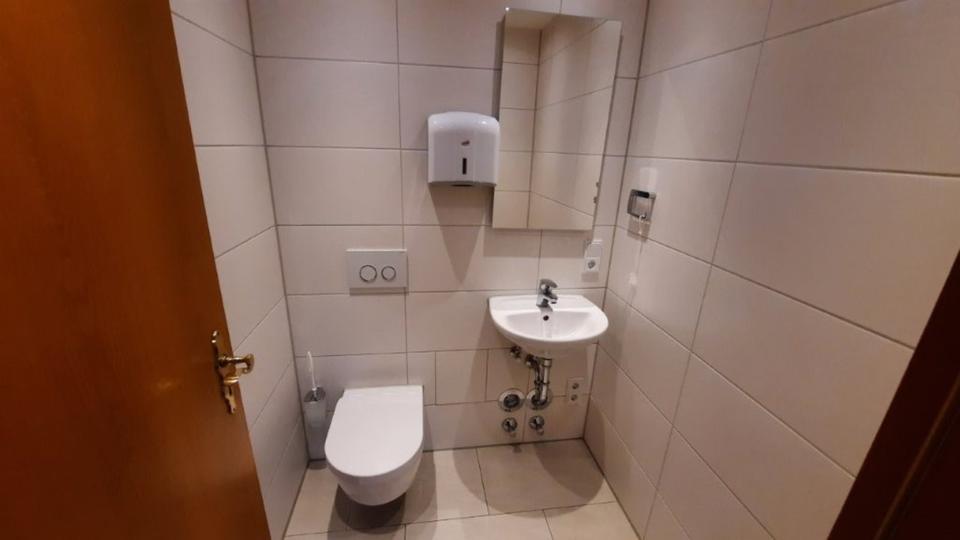 Gewerbeobjekt Raubling - 1.140&euro; | Angebot:24747072