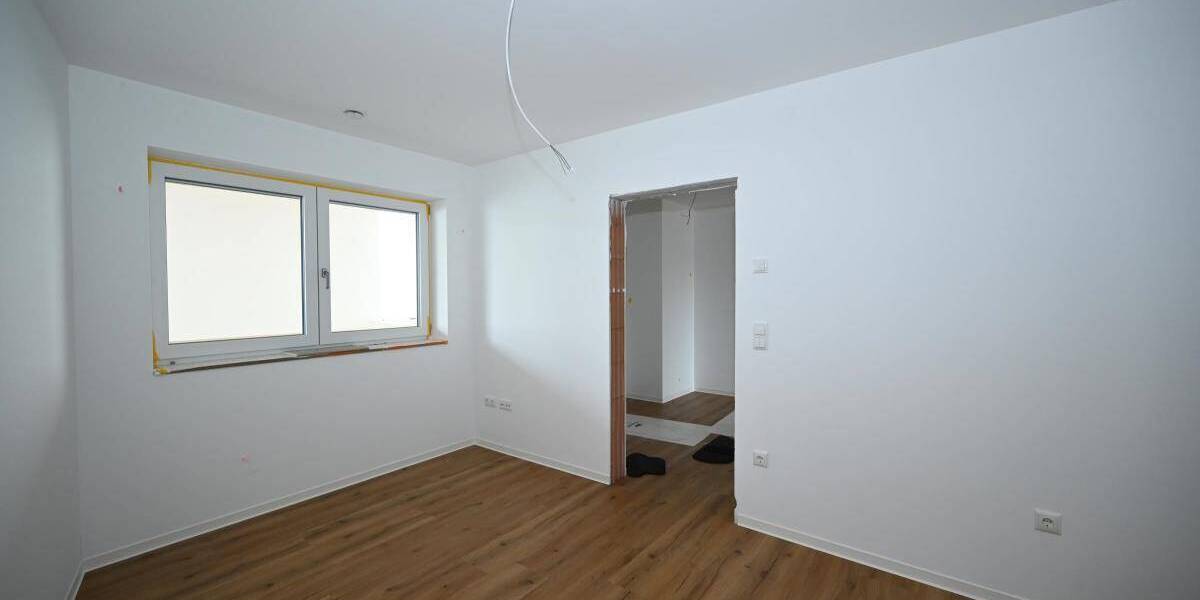 Etagenwohnung Seubersdorf - 4 Zimmer, 123 m&sup2;, 1.090&euro; | Angebot:26740274