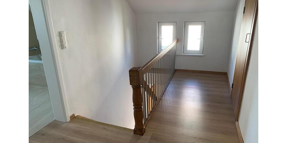 Wohnen auf Zeit Bad Münder am Deister - 5 Zimmer, 130 m&sup2;, 450&euro; | Angebot:26177973