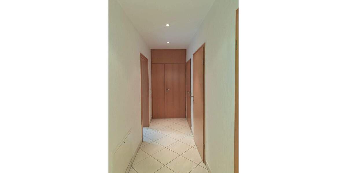 Etagenwohnung Bremerhaven Lehe - 3 Zimmer, 82 m&sup2;, 750&euro; | Angebot:24218814