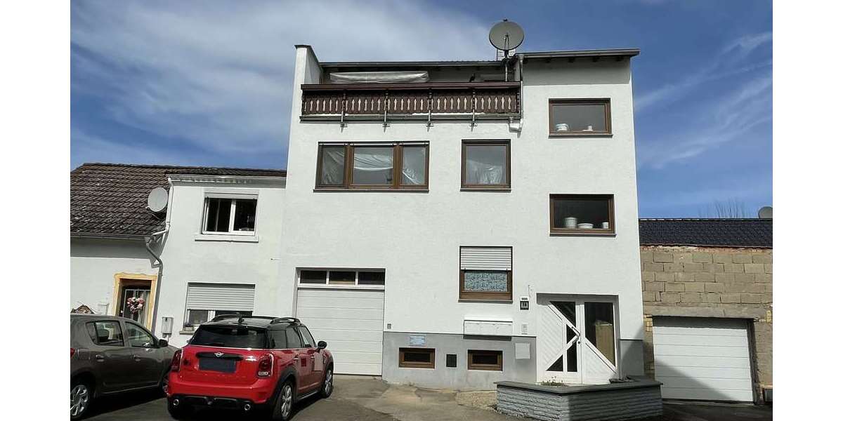 Etagenwohnung Ockenheim - 4 Zimmer, 110 m&sup2;, 1.100&euro; | Angebot:24973914