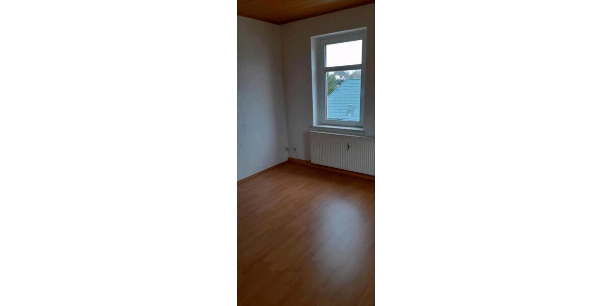 Etagenwohnung Oelsnitz (Erzgebirge) - 2 Zimmer, 47 m&sup2;, 350&euro; | Angebot:26480553