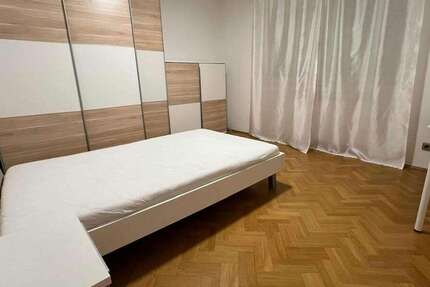 WG-Zimmer in Offenbach am Main 600 € 15 m² zimmer