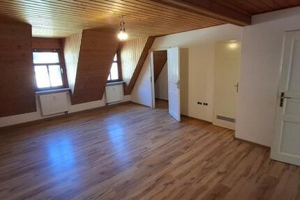 Wohnung Grimma - 3 Zimmer, 95 m&sup2;, 710&euro; | Angebot:26618931