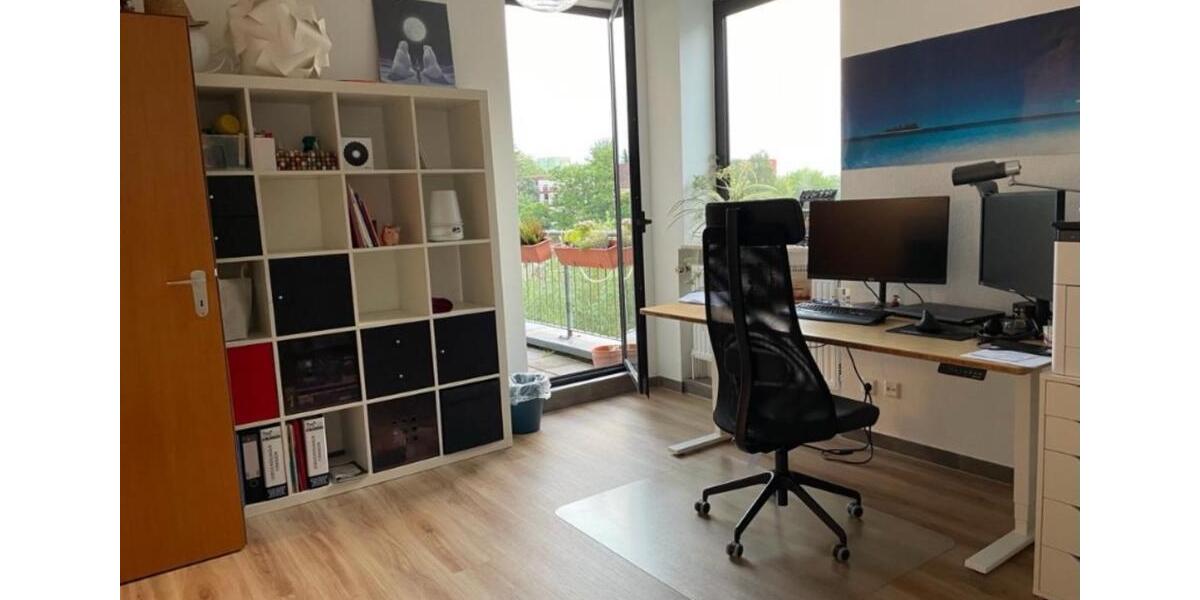 Dachgeschoßwohnung Saarbrücken Neue Bremm - 3 Zimmer, 94 m&sup2;, 1.000&euro; | Angebot:24822708
