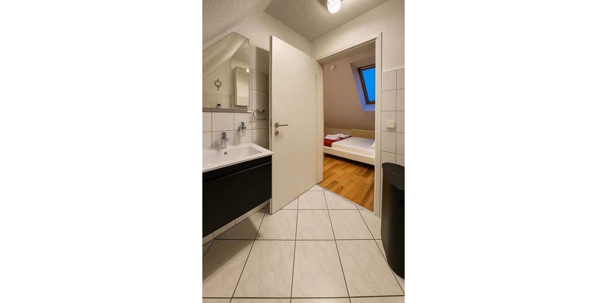 Wohnen auf Zeit Griesheim - 3 Zimmer, 64 m&sup2;, 110&euro; | Angebot:24590204