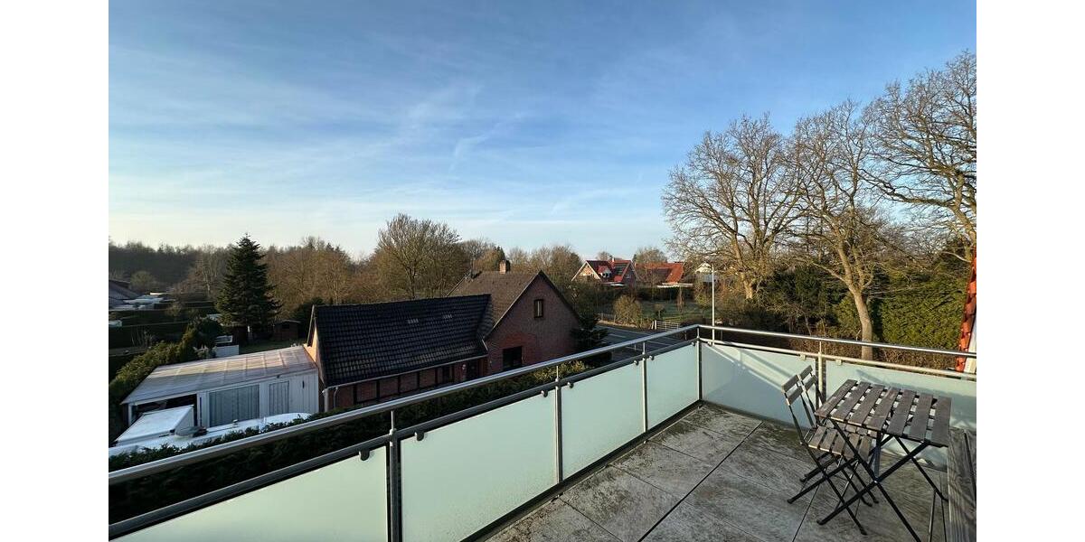 Dachgeschoßwohnung Bad Zwischenahn - 3 Zimmer, 109 m&sup2;, 1.100&euro; | Angebot:24682467