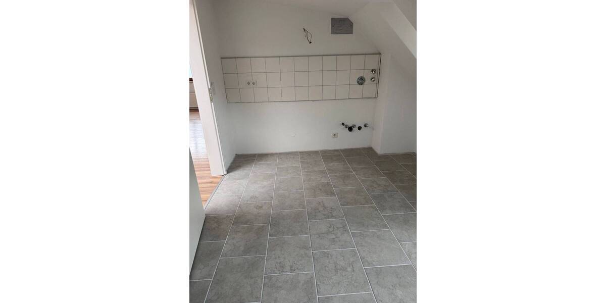 Etagenwohnung München Schwanthalerhöhe - 3 Zimmer, 110 m&sup2;, 1.990&euro; | Angebot:25996507