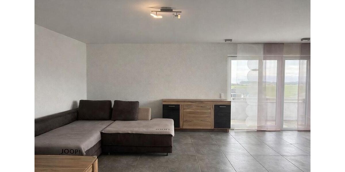 Etagenwohnung Ochsenhausen - 2 Zimmer, 105 m&sup2;, 1.100&euro; | Angebot:25965653