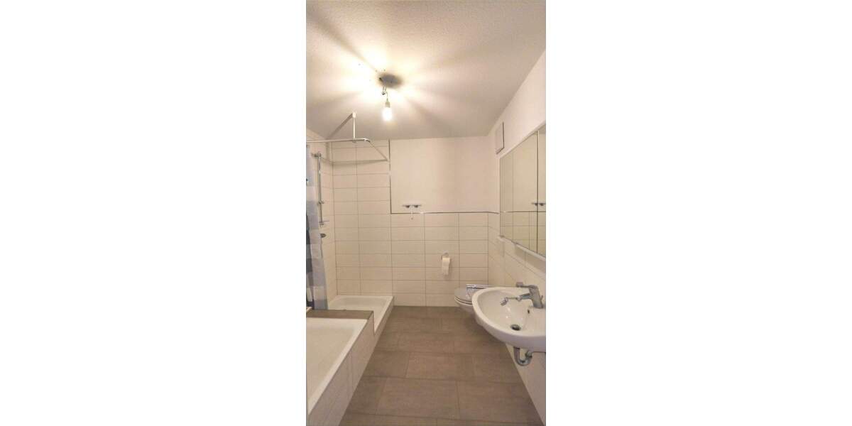 MODERNE 2-ZIMMERWOHNUNG IN RUHIGER LAGE 2 zimmer