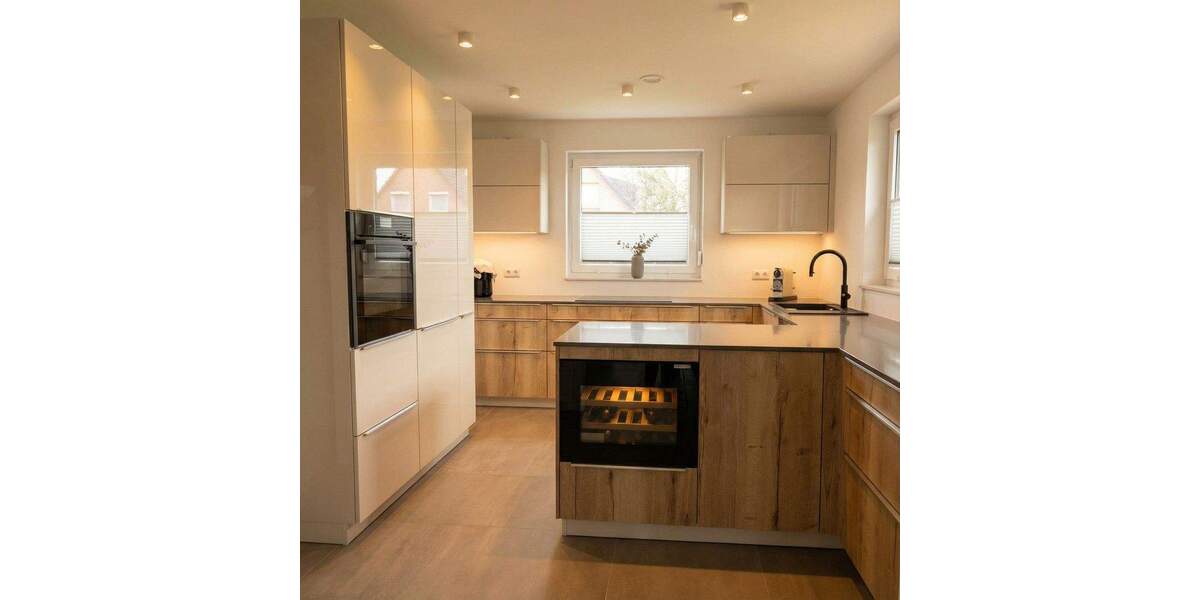 Einfamilienhaus Lübeck Kücknitz - 6 Zimmer, 134 m&sup2;, 2.350&euro; | Angebot:24852268