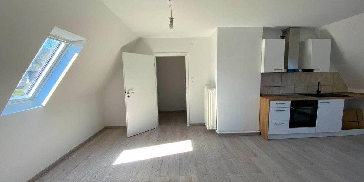 Etagenwohnung Stade Haddorf - 3 Zimmer, 90 m&sup2;, 1.090&euro; | Angebot:26116038