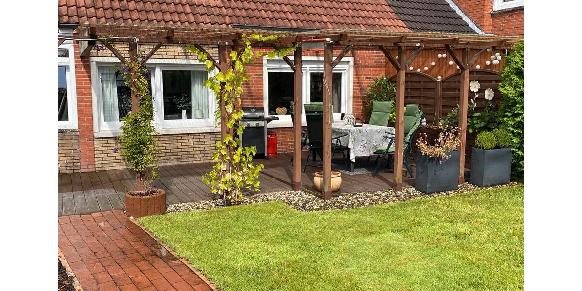 Reihenhaus Emden Tholenswehr - 4 Zimmer, 90 m&sup2;, 100&euro; | Angebot:24401832