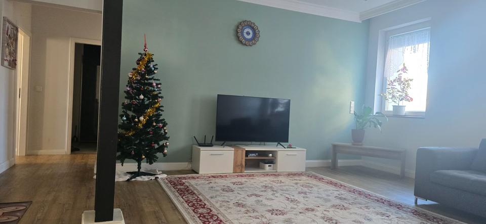 Wunderschöne & gemütliche 3-Zimmer-Wohnung mit großer Terrasse in 3 zimmer