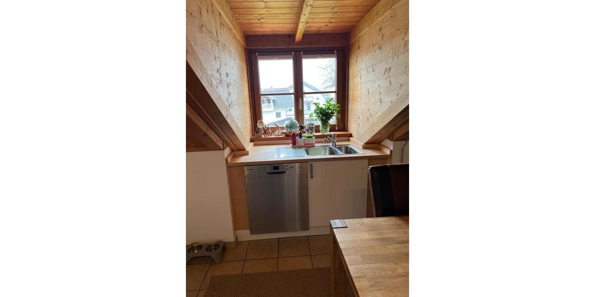 Dachgeschoßwohnung Bruckmühl - 2 Zimmer, 90 m&sup2;, 1.500&euro; | Angebot:25327227