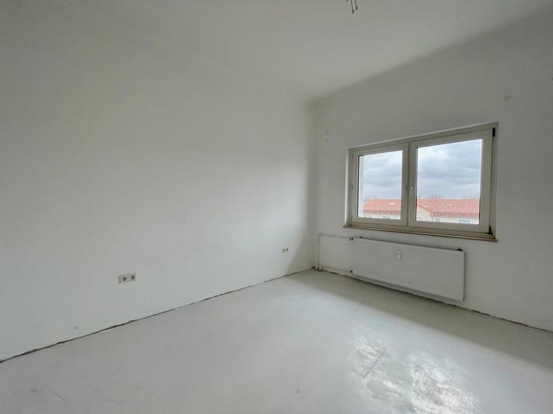 Geräumige 2,5-Zi.-Wohnung mit Balkon! zimmer