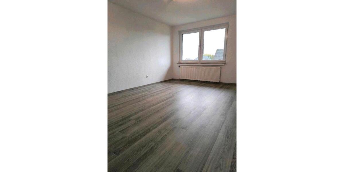 Etagenwohnung Jembke - 2 Zimmer, 105 m&sup2;, 1.050&euro; | Angebot:26038864