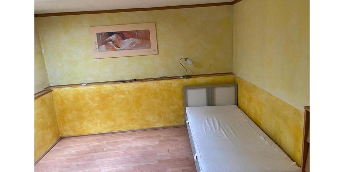 Wohnen auf Zeit Braunschweig Wabe-Schunter-Beberbach - 8 Zimmer, 227 m&sup2;, 12&euro; | Angebot:24839891