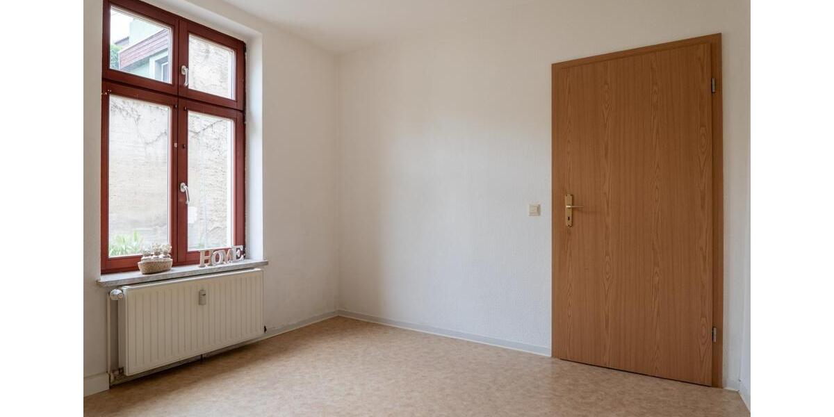 Etagenwohnung Calbe (Saale) - 2 Zimmer, 60 m&sup2;, 400&euro; | Angebot:22457525