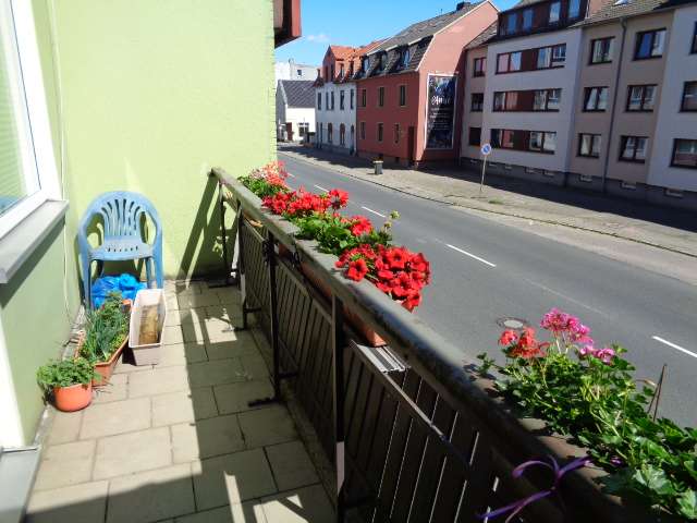 Etagenwohnung Bremerhaven Wulsdorf - 4 Zimmer, 110 m&sup2;, 800&euro; | Angebot:24976422