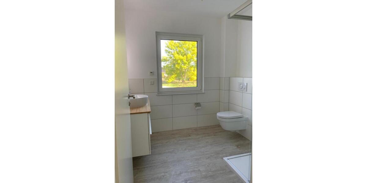Erdgeschoßwohnung Gifhorn - 3 Zimmer, 94 m&sup2;, 1.240&euro; | Angebot:26177720