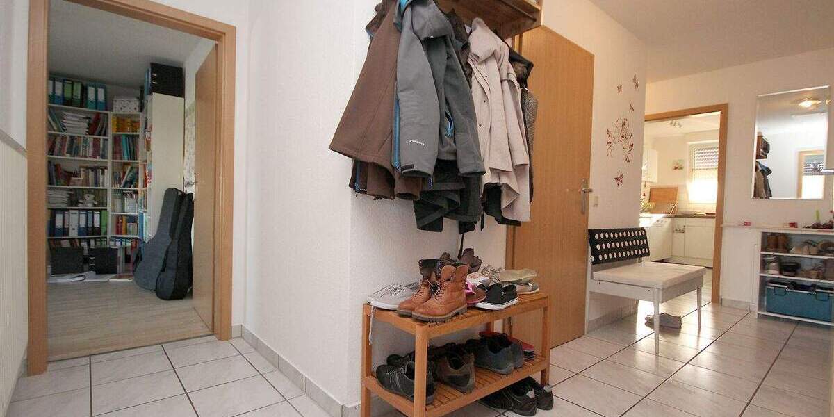 Etagenwohnung Mayen - 5 Zimmer, 105 m&sup2;, 680&euro; | Angebot:25865576